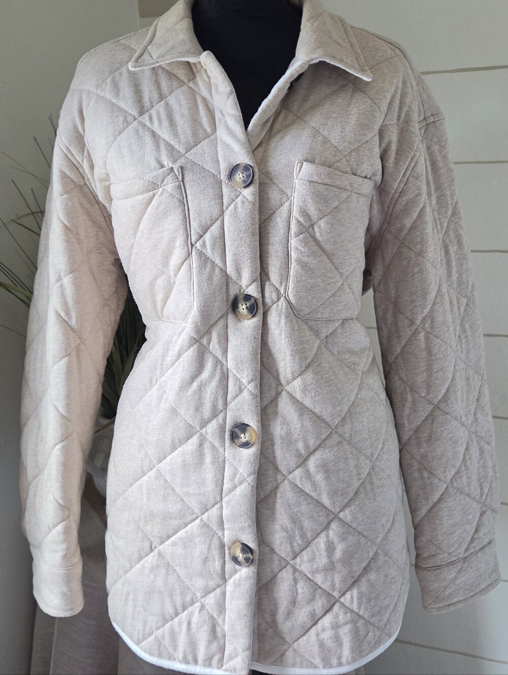 Z SUPPLY L Tan Diamond Quilted Shacket Jacket Oatmeal Button Cabin Shirt Coat